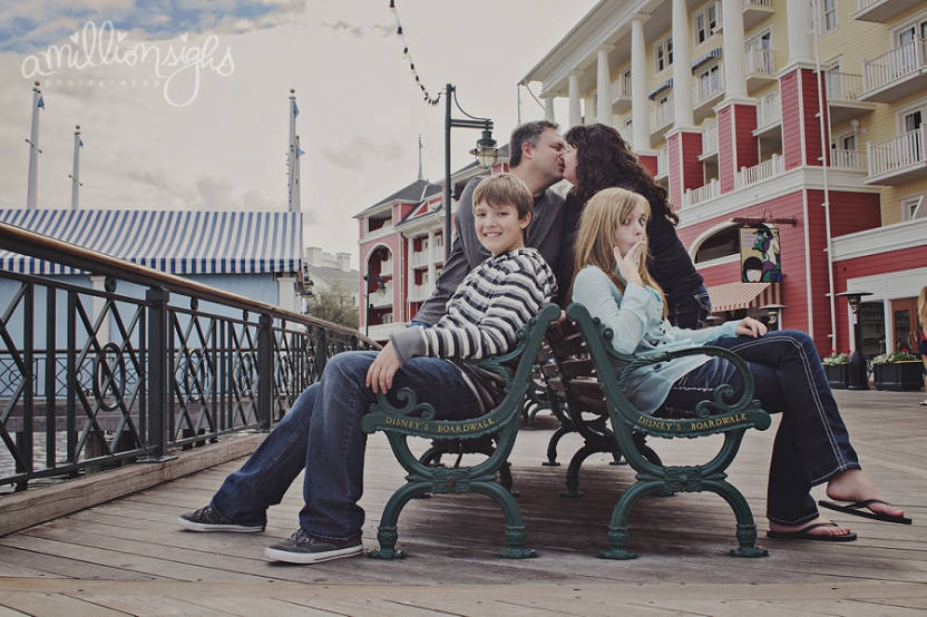 disney-family-photographer_0015.jpg